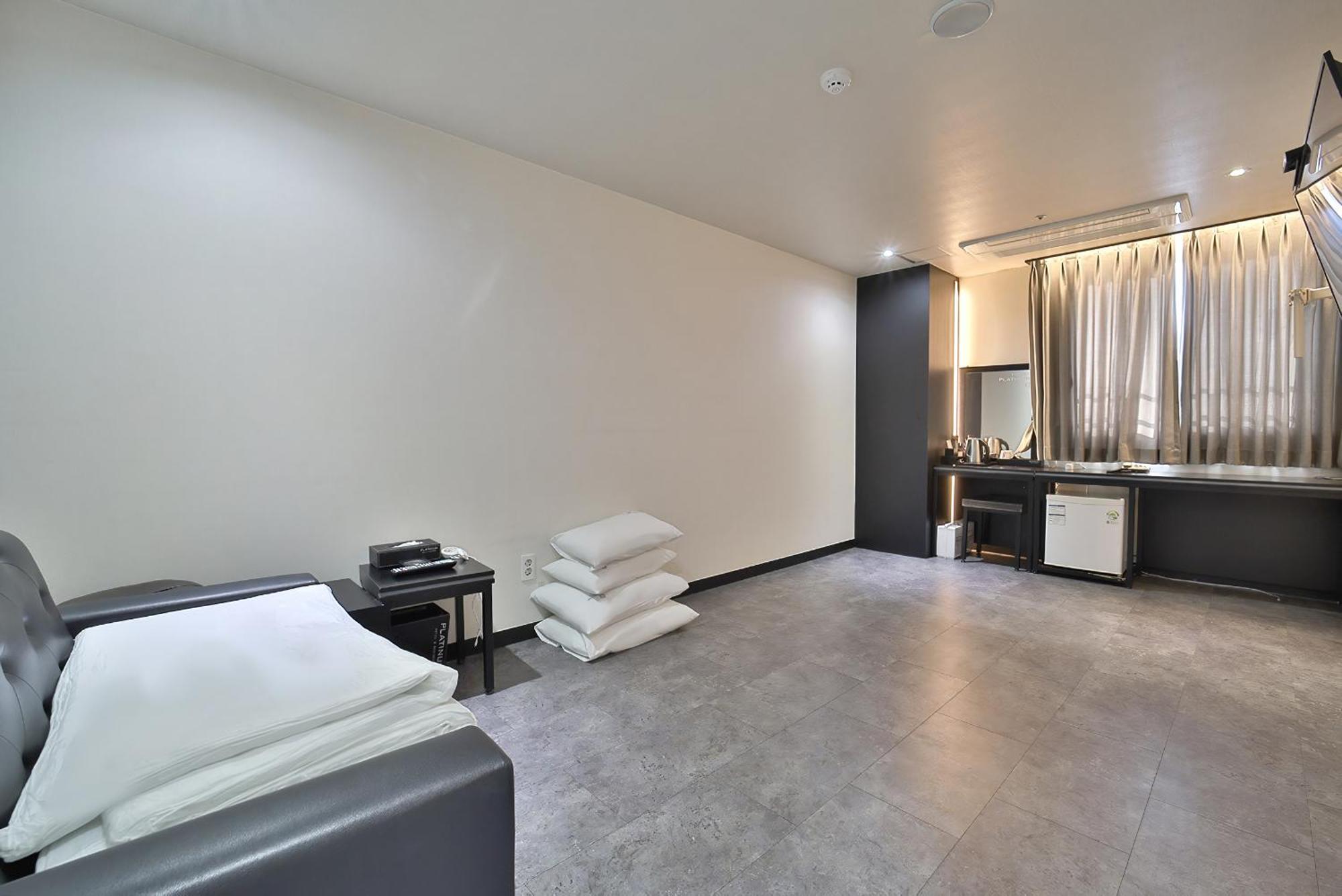 Busan Platinum Hotel Nampo Kültér fotó