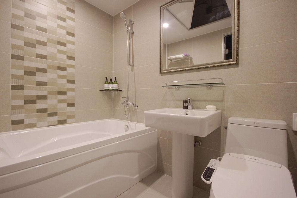 Busan Platinum Hotel Nampo Kültér fotó