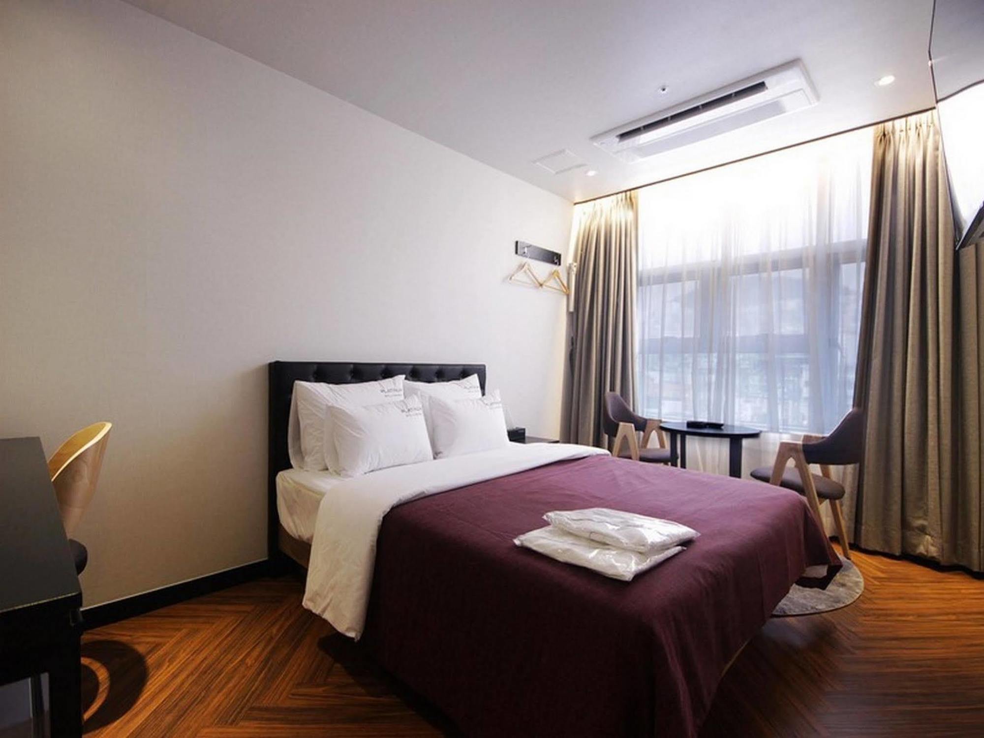 Busan Platinum Hotel Nampo Kültér fotó